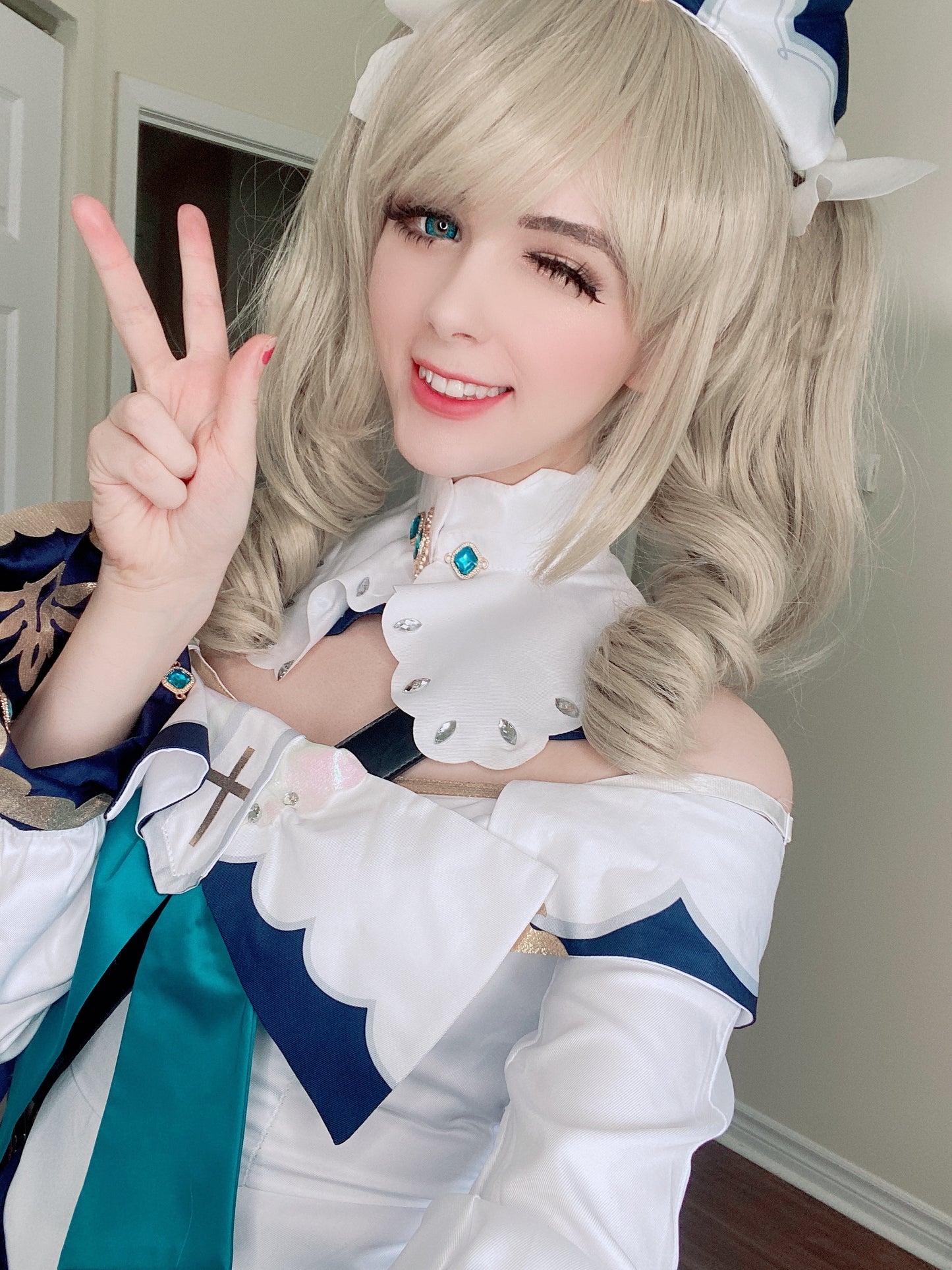 Genshin Impact Barbara Selfies